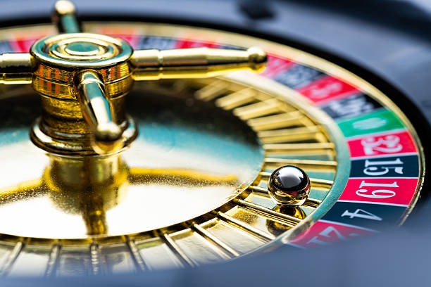 Betting and round progression
